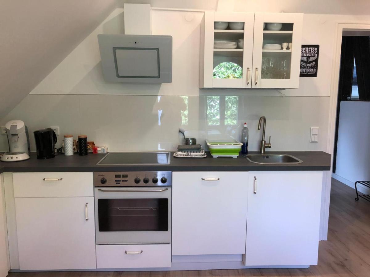 Stay At Randolphs Касел Екстериор снимка