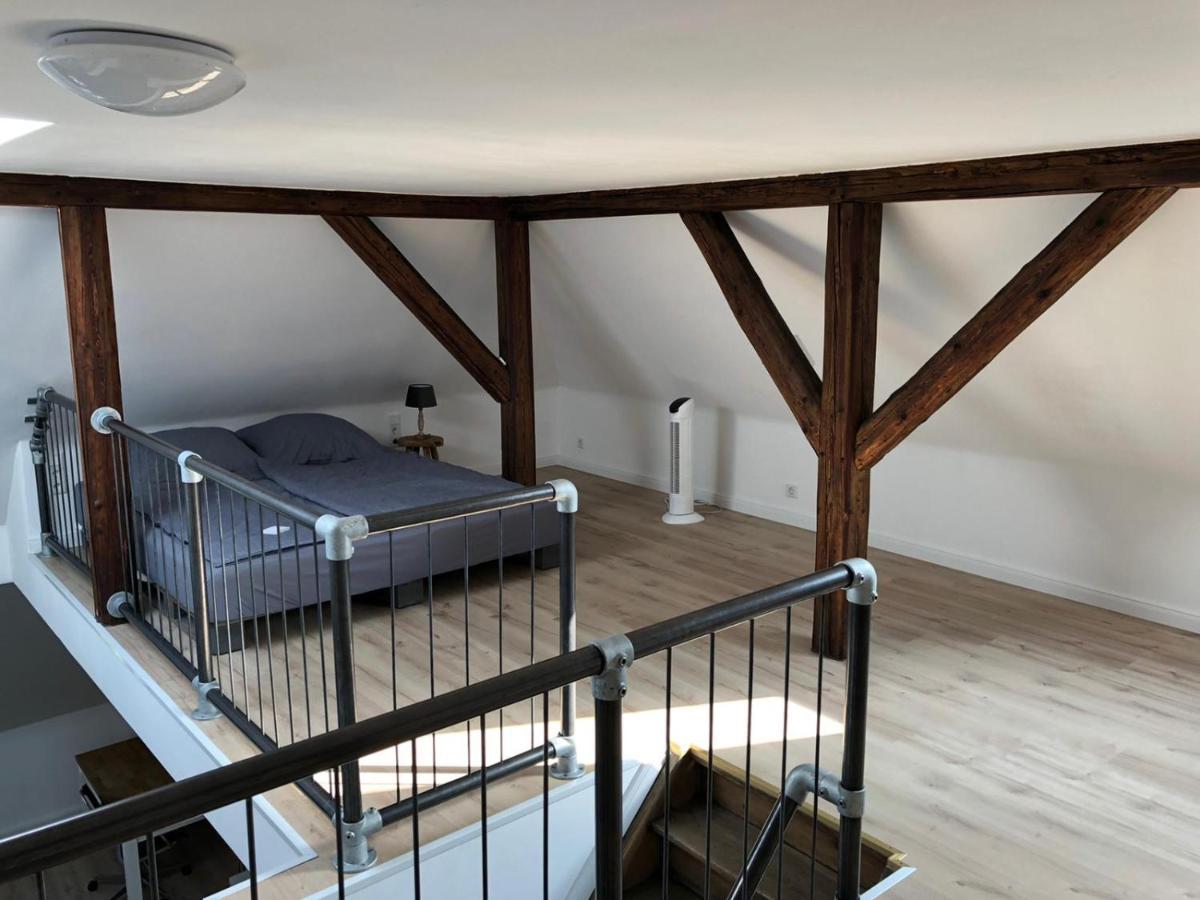 Stay At Randolphs Касел Екстериор снимка