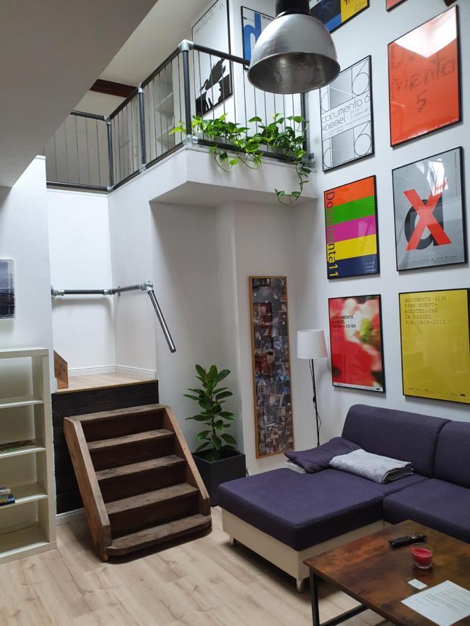 Stay At Randolphs Касел Екстериор снимка