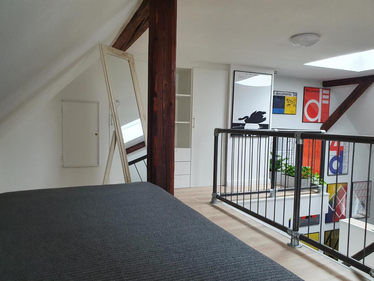 Stay At Randolphs Касел Екстериор снимка